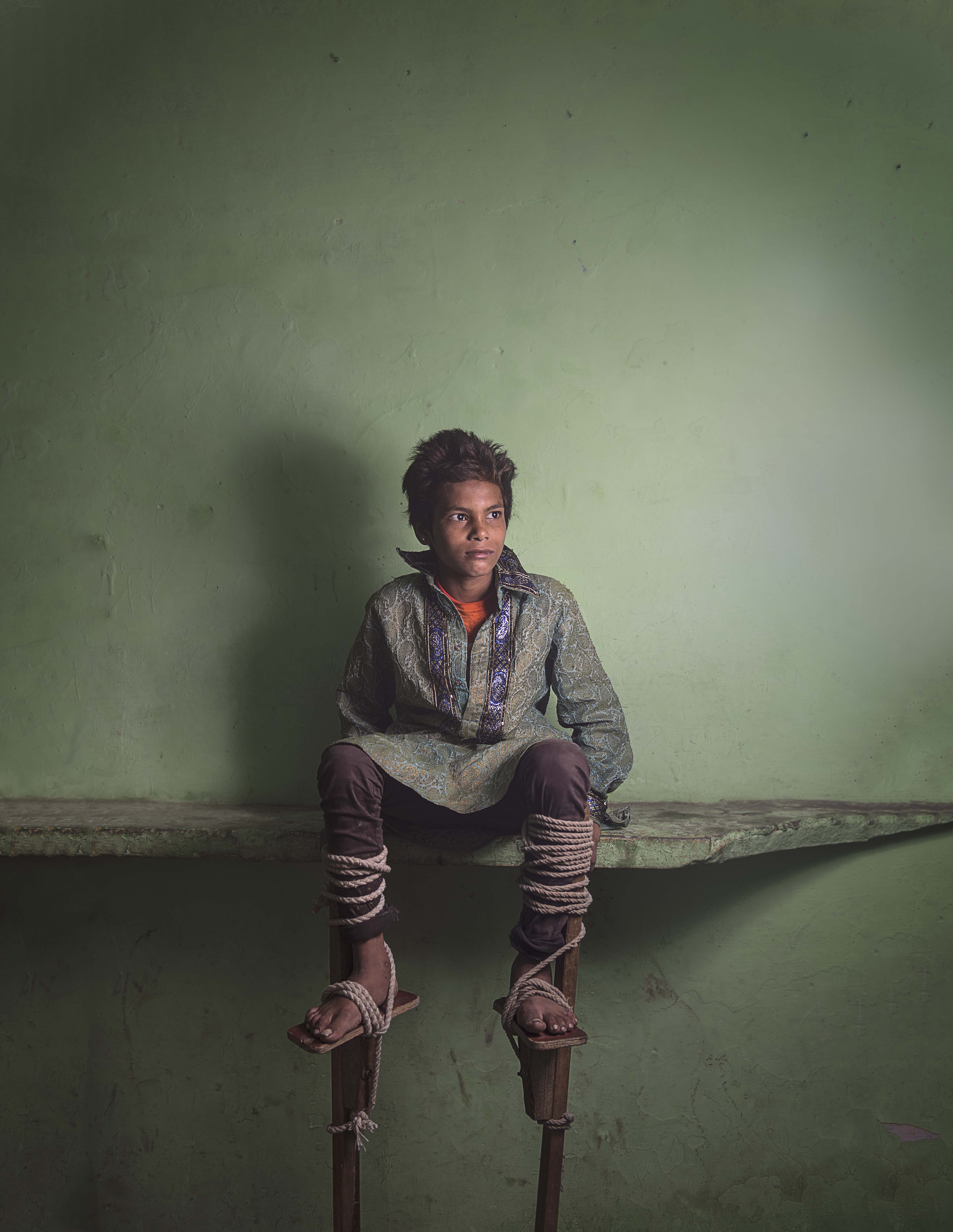 Laki Bhatt -15 - Longman #2 - Full length sitting