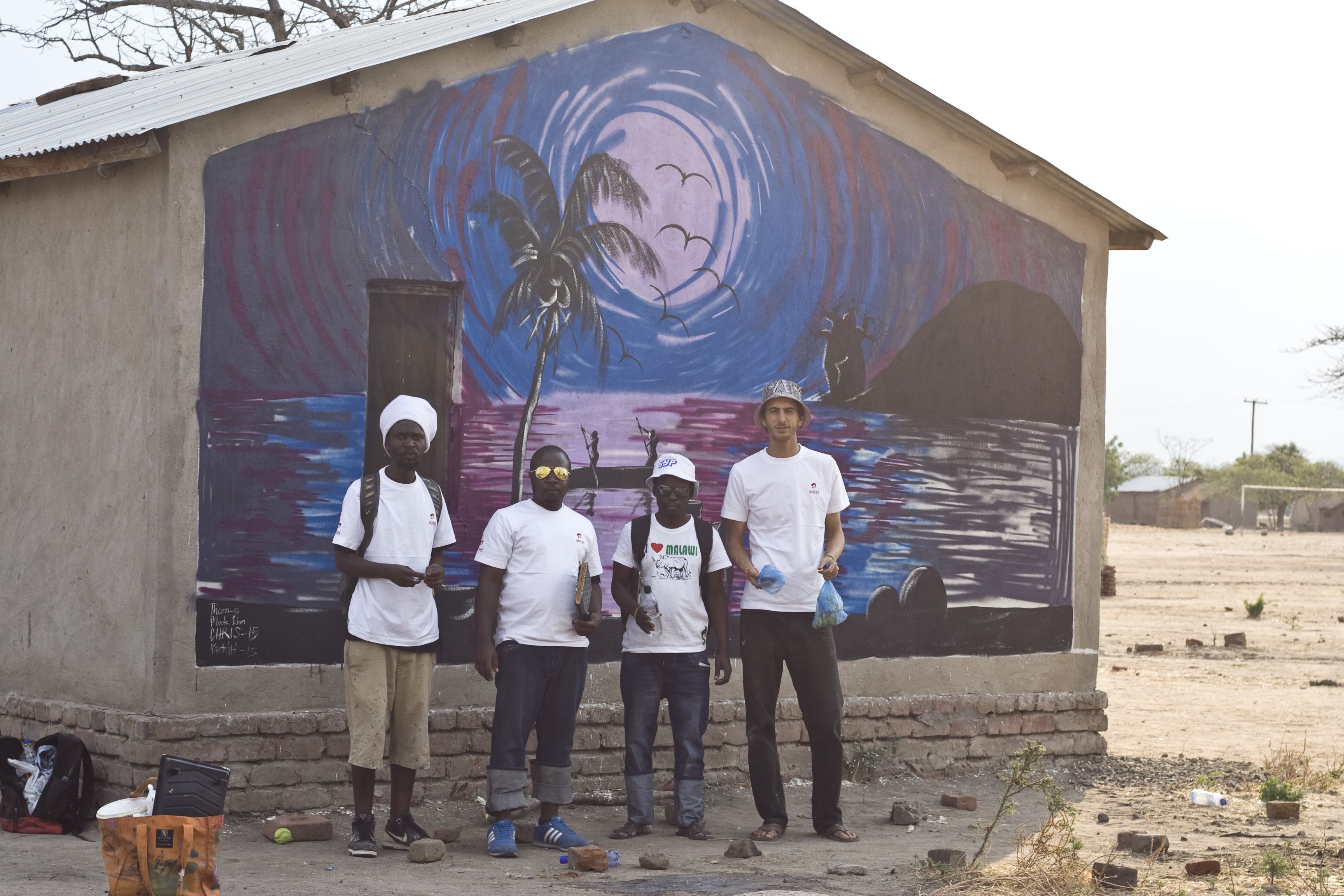 05 Artists_listen kanthiti_sambani chris_thom symon_mook lion © Robyn Perros