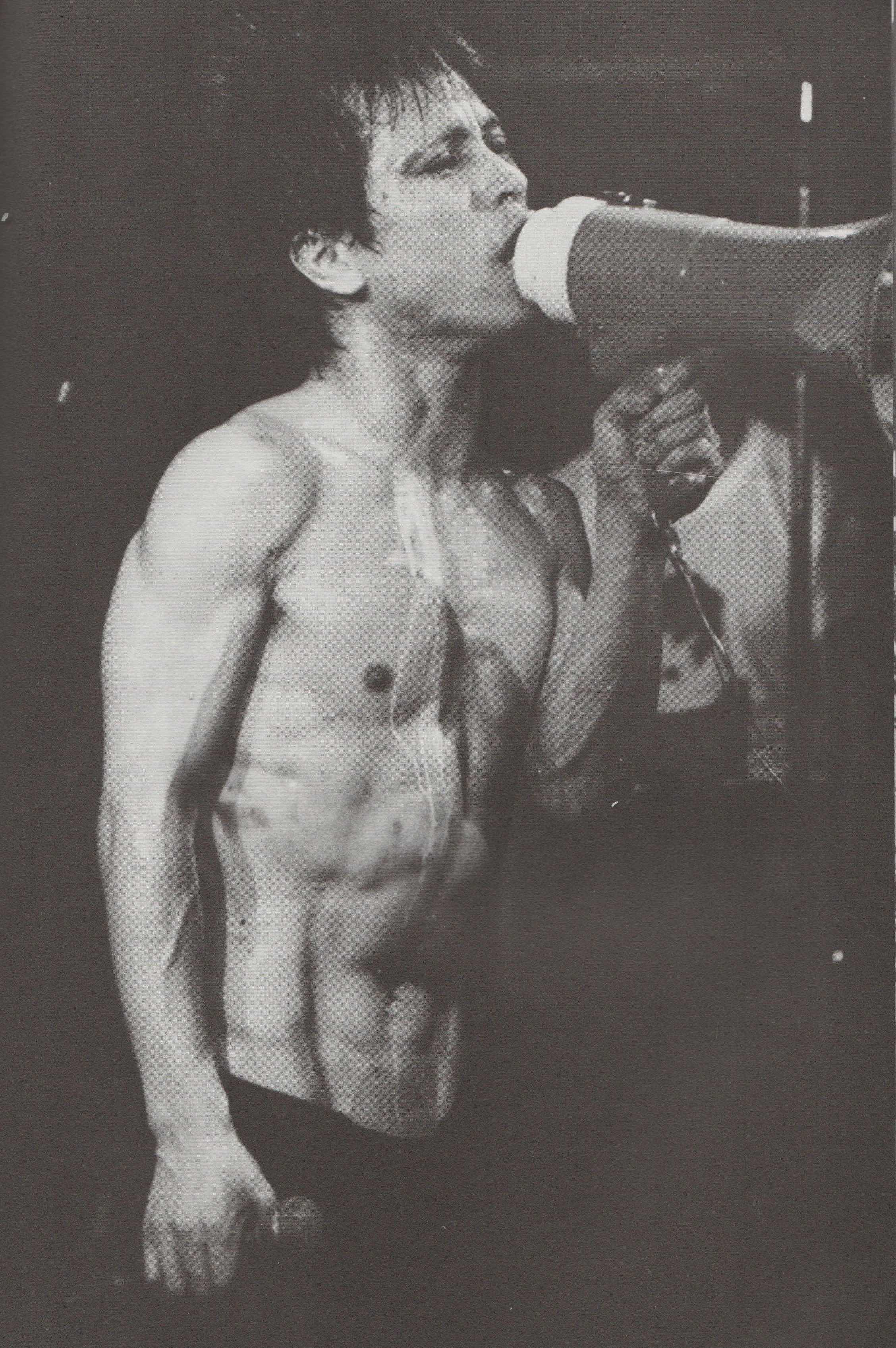 Photo by Gin Satoh  (9)