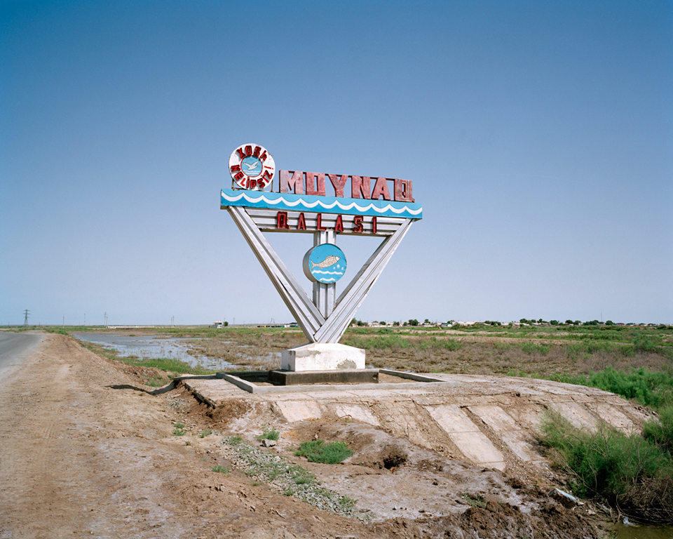 Marco-Barbieri-Water-In-The-Desert-Moynaq