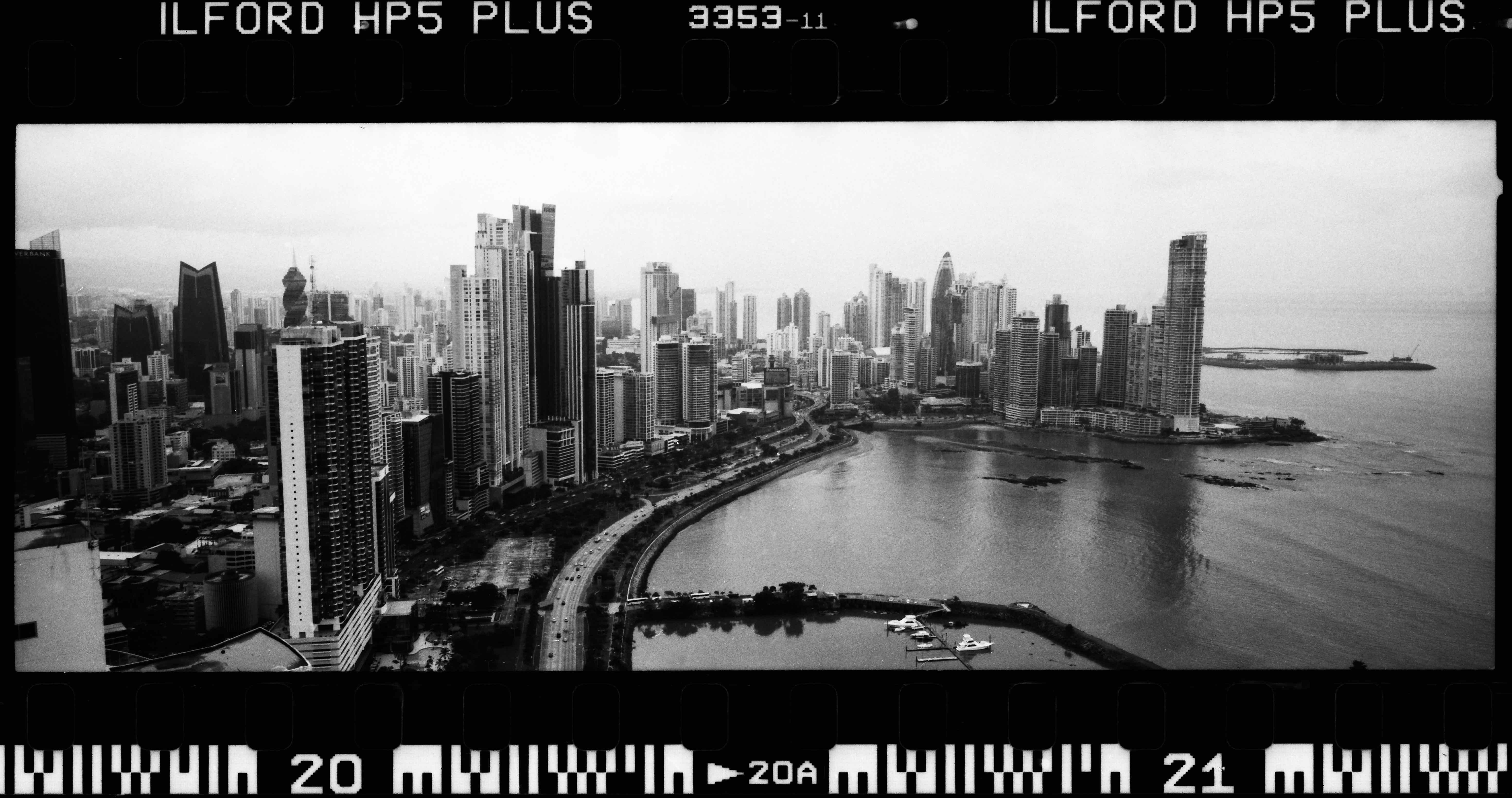 Rafael Gonzalez 01 - Panama city