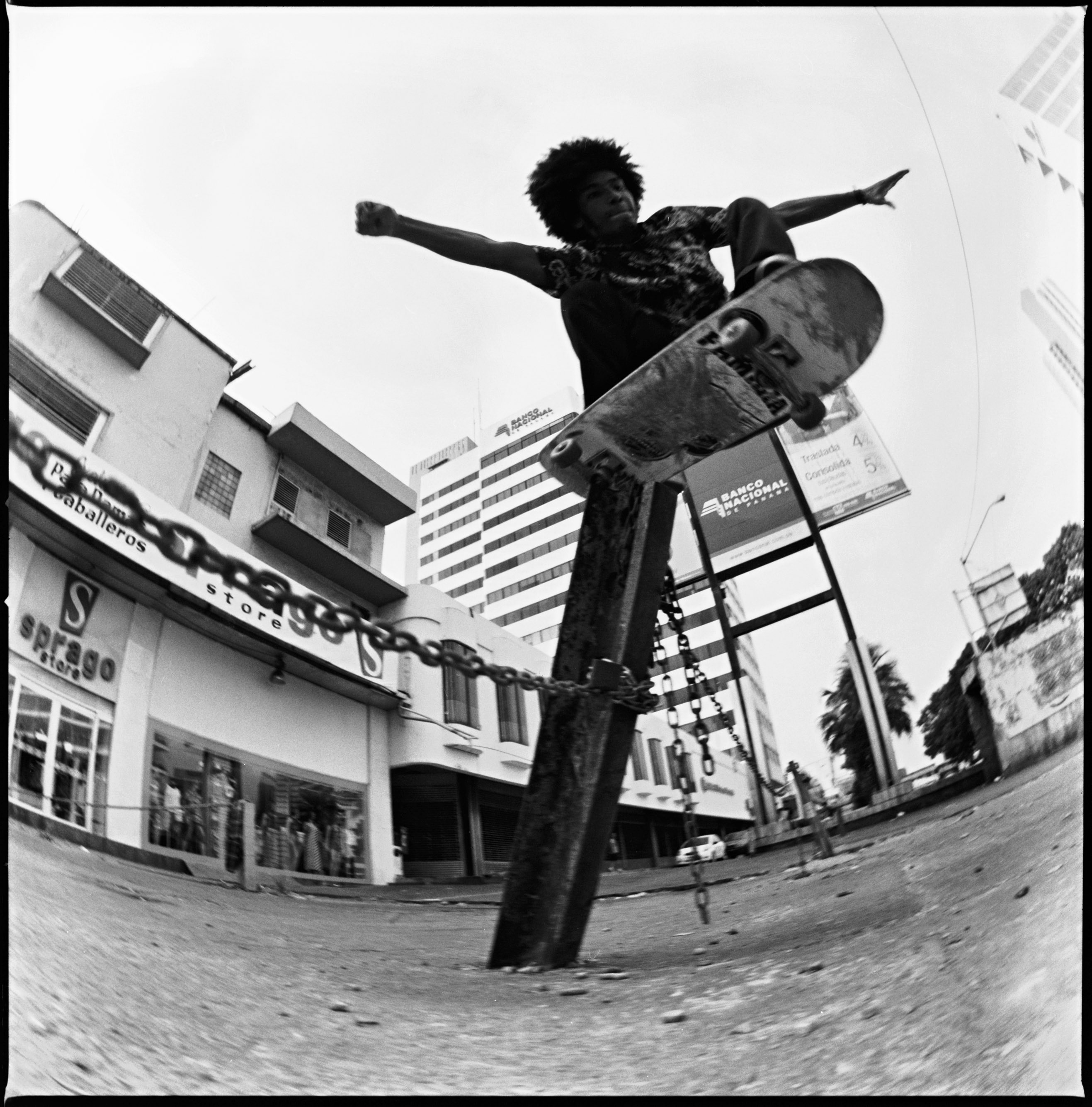 Rafael Gonzalez 09 - Saul Silgado - Polejam