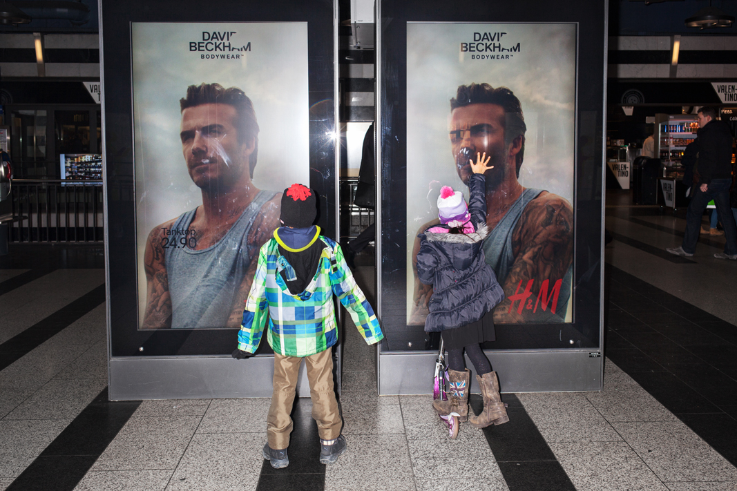 Kids-in-front-of-a-Billboard2014