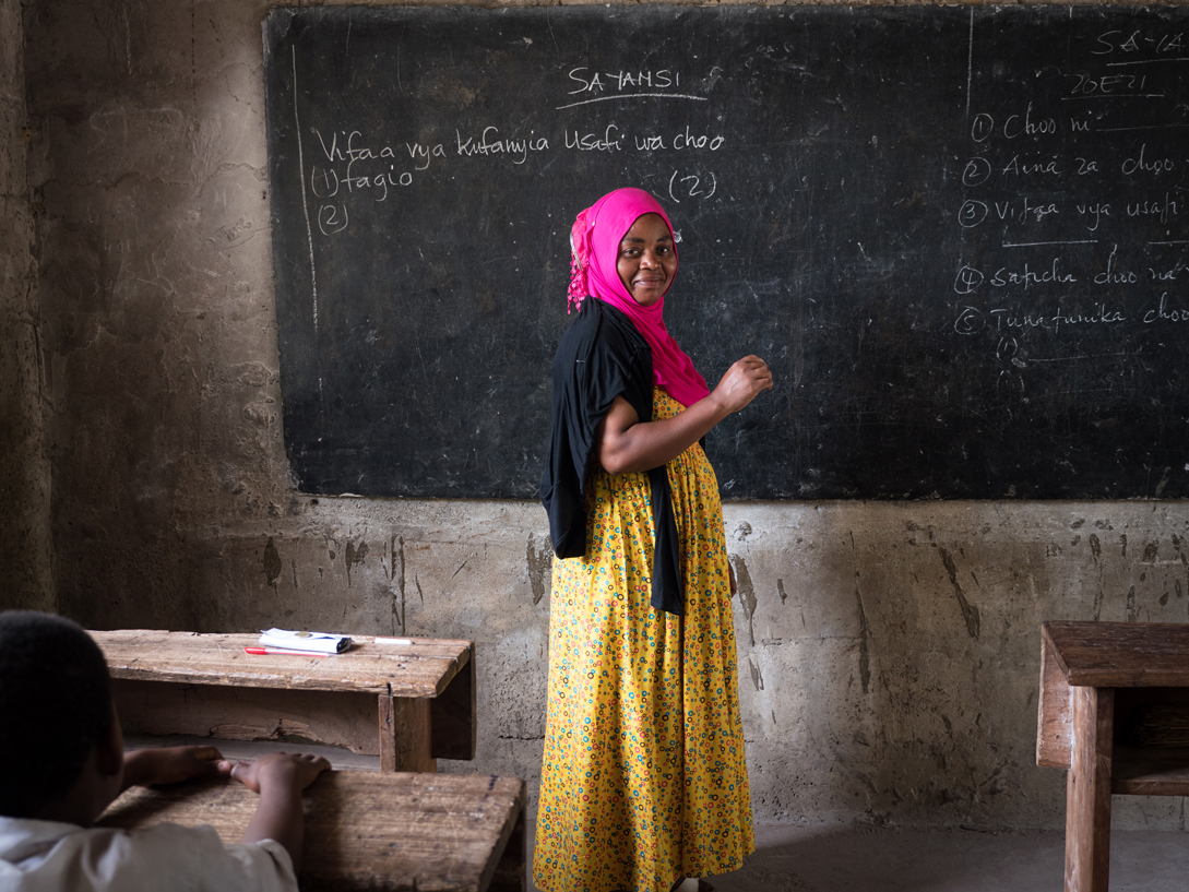 Hirack Makando, 32, primary school teacher. "Chongoleani is a small fishing village by the sea, with 700 inhabitants... I live in Tanga, the district capital, with my family. To get to work every day, I first have to take the bus and then a motorcycle taxi for the last part of the journey where there aren’t any buses. I have to pay my travel costs myself. It doesn’t leave me with much of my salary. But we didn’t want to move. I would rather save for my own moped. I always wanted to be a teacher and to contribute to the development of society."