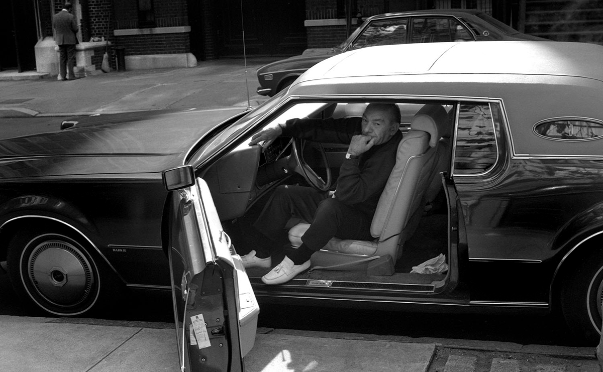 Big car white shoes, 1973