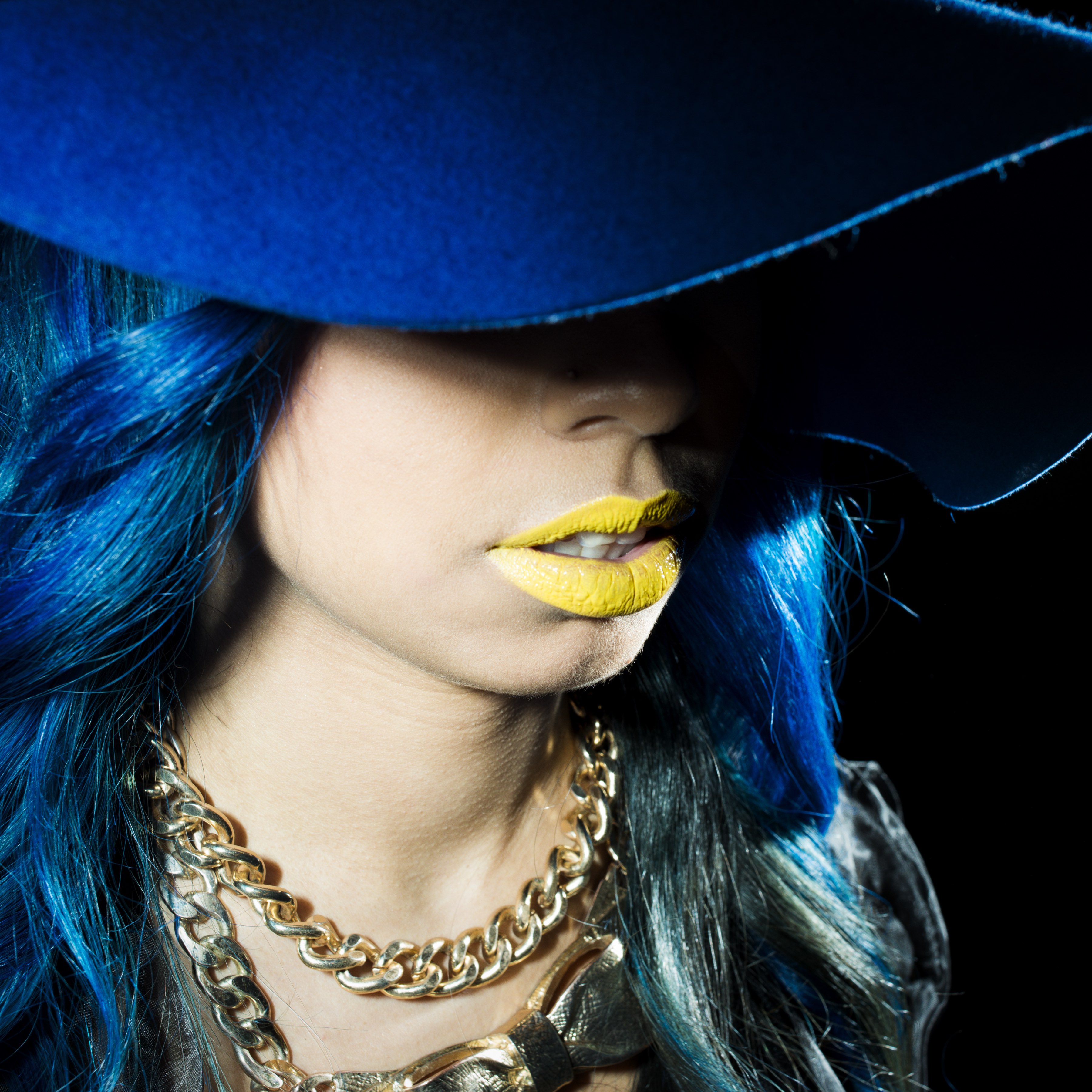 A peek inside the lavish world of hip-hop's video vixens | Huck